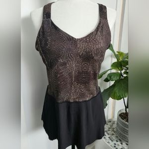 LULULEMON Tank Peplum City Tank Golden Goddess Brown Black Pleated Shelf Bra 12